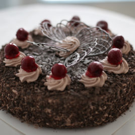 Tort Kirsiunelm